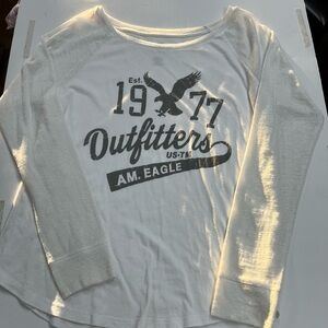 American Eagle long sleeve white tshirt with Shimmering Fabric on sleeves size L